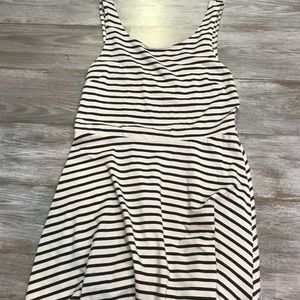 American eagle black and white dress